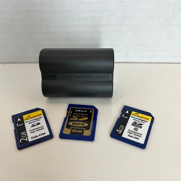 Leica DIGILUX 1 4.0MP Digital SLR Camera Original Black/Silver With Accessories - Picture 9 of 9